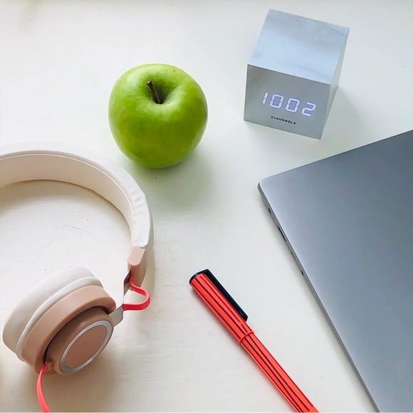 Cloudnola Block Clock - Cube Alarm Clock (White Marbke). *NWOT* - Picture 4 of 5